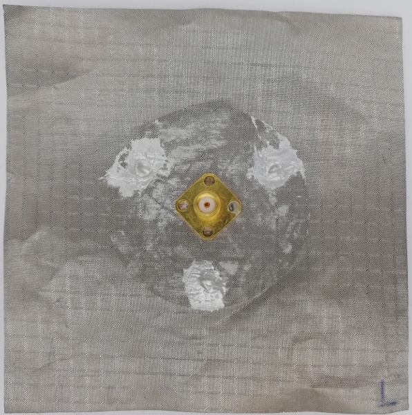 File:Monopole Antenna fabricated using Leather Substrate (Back View).jpg