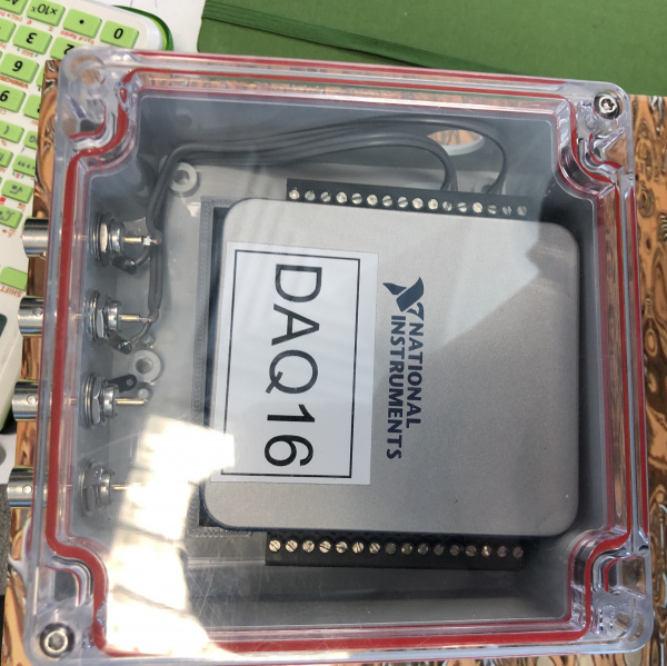 File:Ni daq.jpg